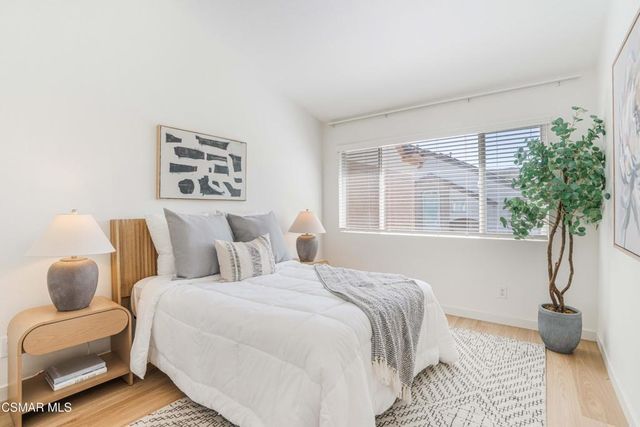 530 Sonata Way C, Simi Valley, CA 93065