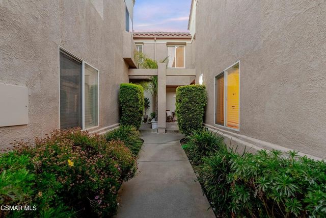 530 Sonata Way C, Simi Valley, CA 93065