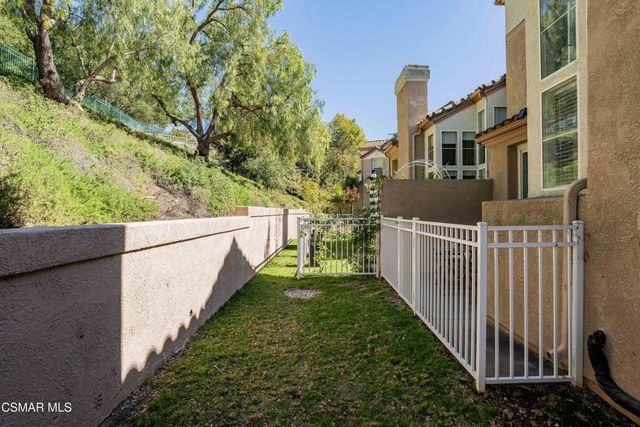 530 Sonata Way C, Simi Valley, CA 93065