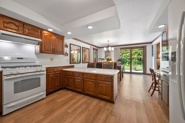 230 ARBOR LANE, Green Bay, WI 54301