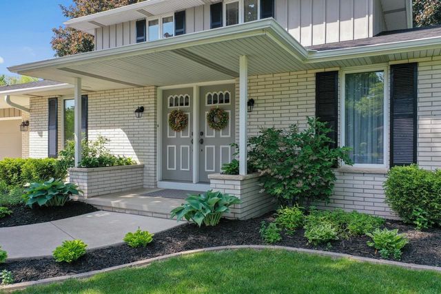 230 ARBOR LANE, Green Bay, WI 54301