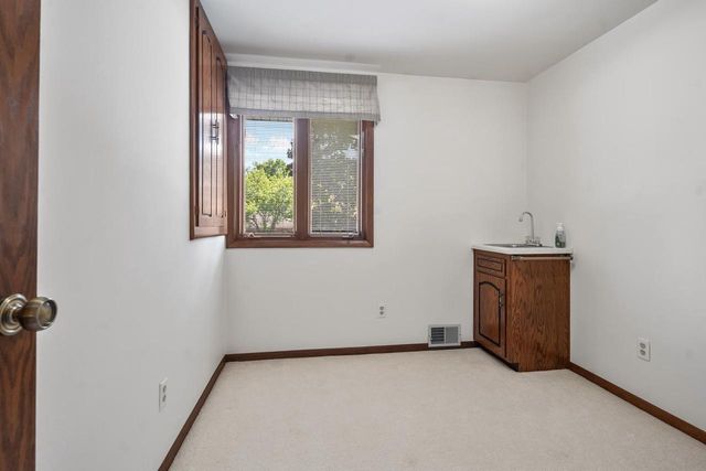 230 ARBOR LANE, Green Bay, WI 54301