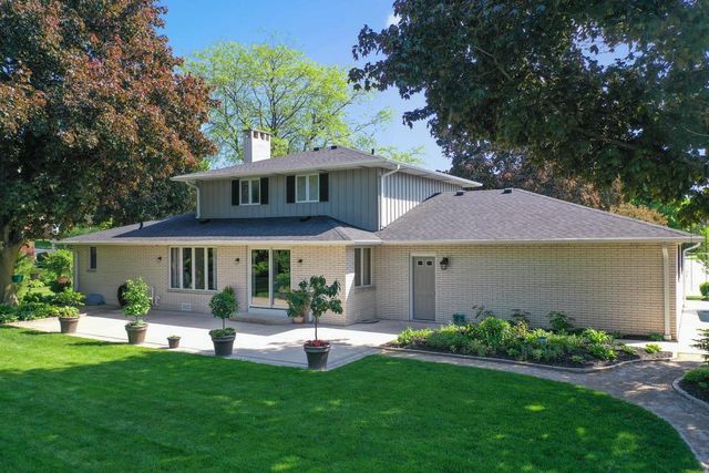 230 ARBOR LANE, Green Bay, WI 54301