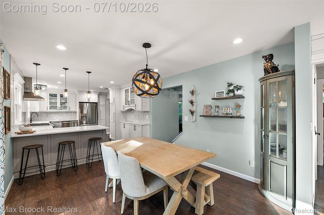 139 Wimbleton Drive, Birmingham, MI 48009
