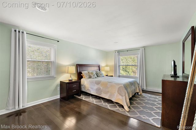139 Wimbleton Drive, Birmingham, MI 48009