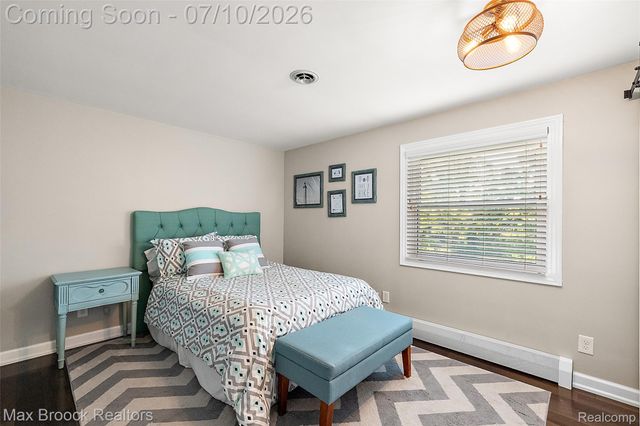 139 Wimbleton Drive, Birmingham, MI 48009