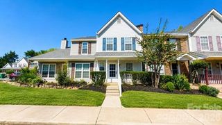 8275 Golf Ridge Drive, Charlotte, NC 28277
