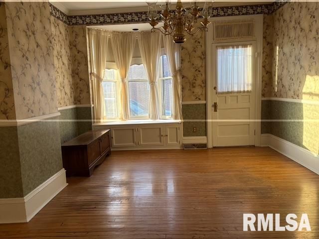 543 N WEBSTER Street, Taylorville, IL 62568