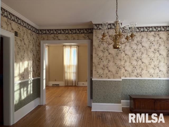 543 N WEBSTER Street, Taylorville, IL 62568