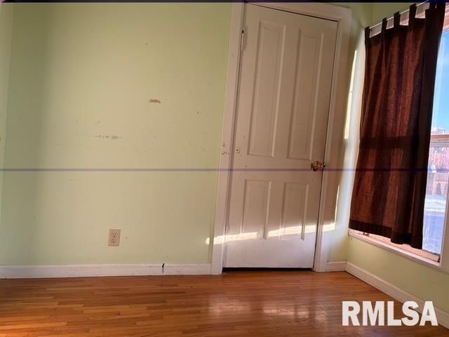 543 N WEBSTER Street, Taylorville, IL 62568