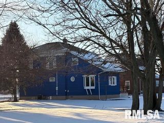 543 N WEBSTER Street, Taylorville, IL 62568