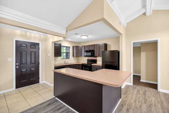 103 Cambell Court, Summerville, SC 29486