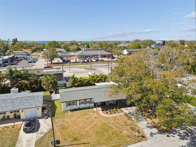 4636 W BAY COURT AVENUE, Tampa, FL 33611