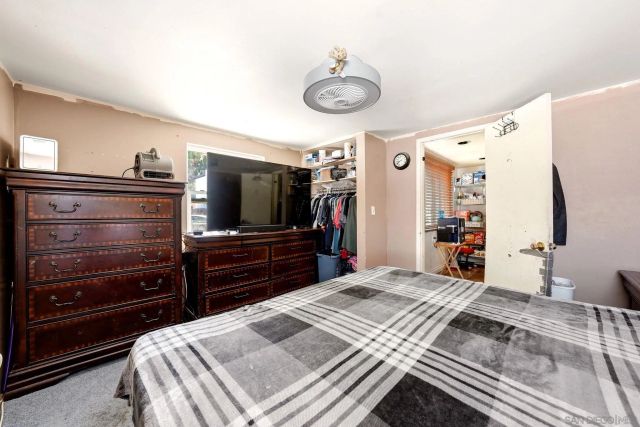 6020 Streamview Dr, La Mesa, CA 92115