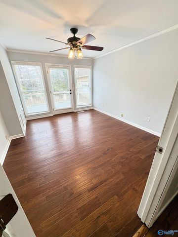 2117 Mythewood Drive SW, Huntsville, AL 35803