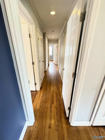 2117 Mythewood Drive SW, Huntsville, AL 35803