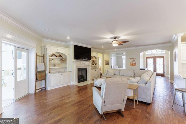 4473 Mahan Drive, Hahira, GA 31632