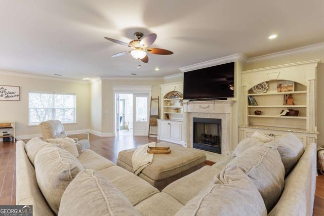 4473 Mahan Drive, Hahira, GA 31632