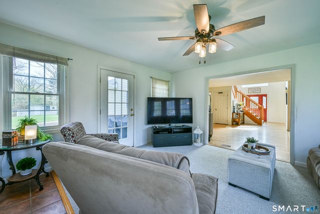863 Route 198, Woodstock, CT 06281