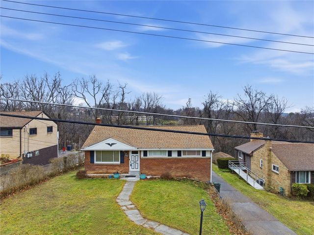 4923 Leona Dr, Whitehall, PA 15227