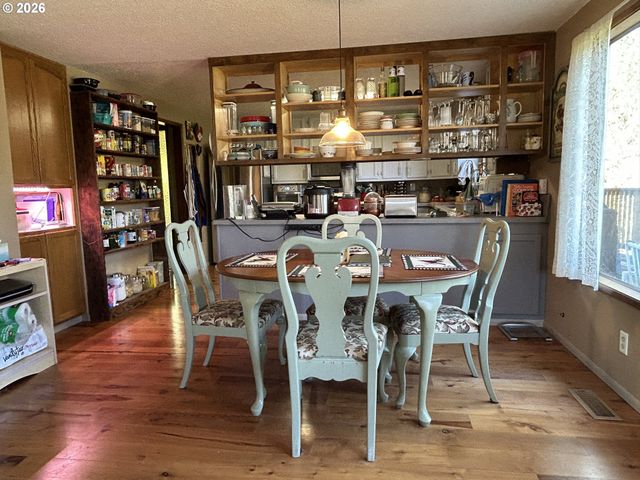 5383 SUNSHINE Rd, Roseburg, OR 97470