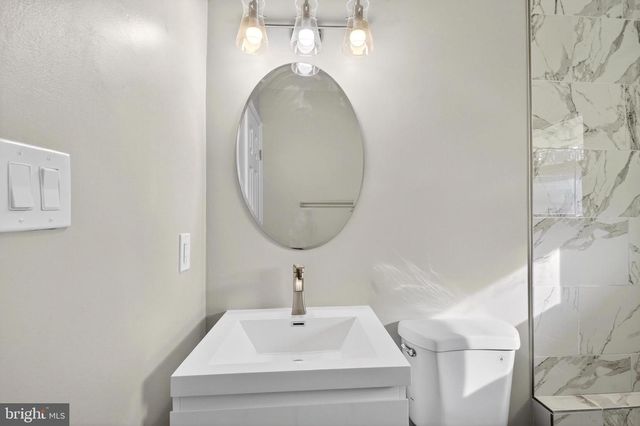 814 BOOKER PL, Capitol Heights, MD 20743