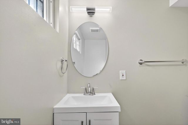 814 BOOKER PL, Capitol Heights, MD 20743