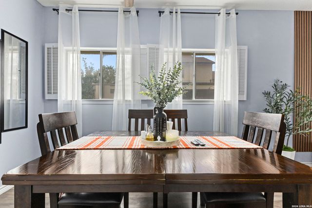 7123 Thrush View Ln Apt 8, San Antonio, TX 78209