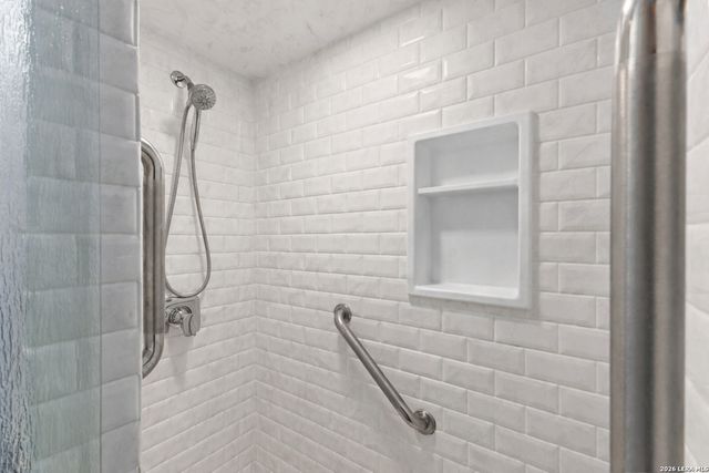 7123 Thrush View Ln Apt 8, San Antonio, TX 78209