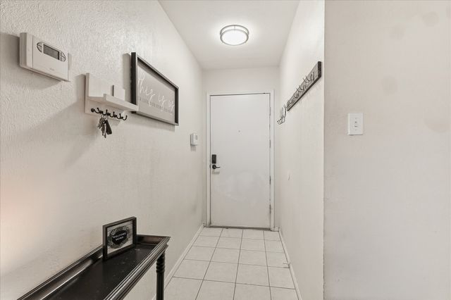 4748 Moss Rose Drive, Fort Worth, TX 76137