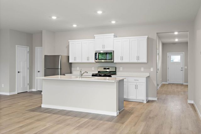 692 Aspen Lane, Montrose, MN 55363