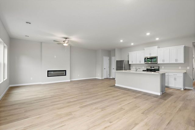 692 Aspen Lane, Montrose, MN 55363