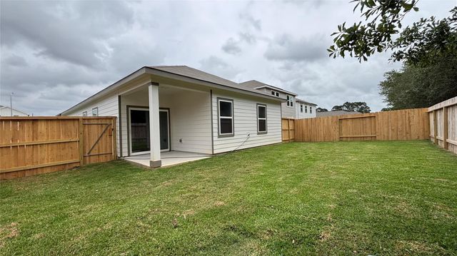 31035 Gayle Prairie Oaks Street, Waller, TX 77484