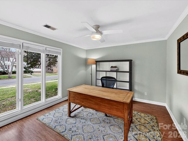 6518 Creekstone Place, Charlotte, NC 28213