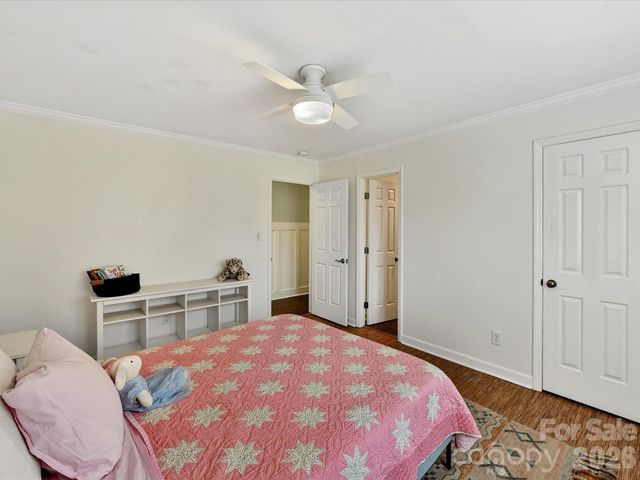 6518 Creekstone Place, Charlotte, NC 28213