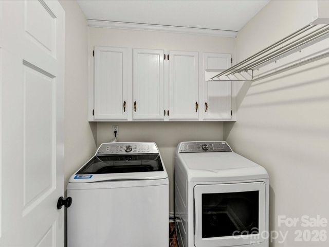 6518 Creekstone Place, Charlotte, NC 28213