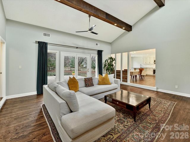 6518 Creekstone Place, Charlotte, NC 28213