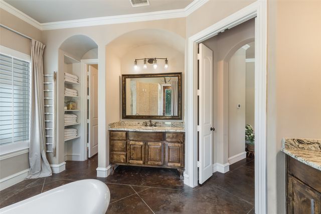4640 Lake Breeze Drive, Mckinney, TX 75071