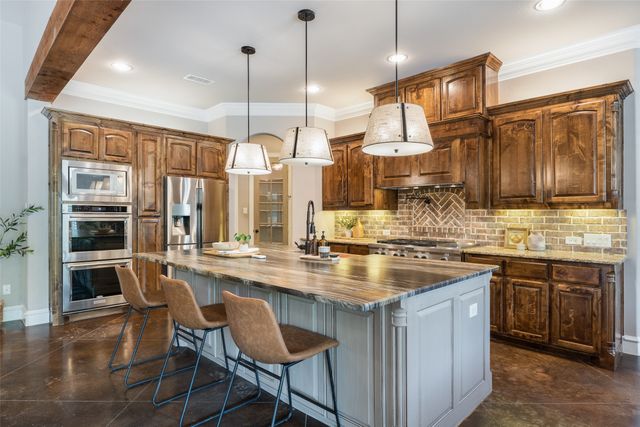 4640 Lake Breeze Drive, Mckinney, TX 75071