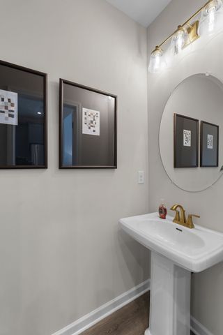 2012 Club View Way, Mount Juliet, TN 37122