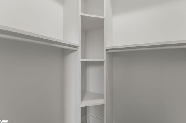 8 E Street, Greenville, SC 29611