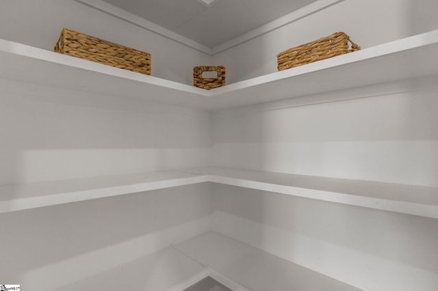 8 E Street, Greenville, SC 29611