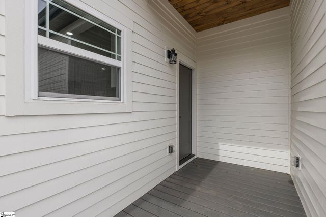 8 E Street, Greenville, SC 29611