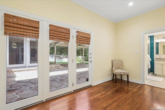 155 Hillview Dr, San Antonio, TX 78209