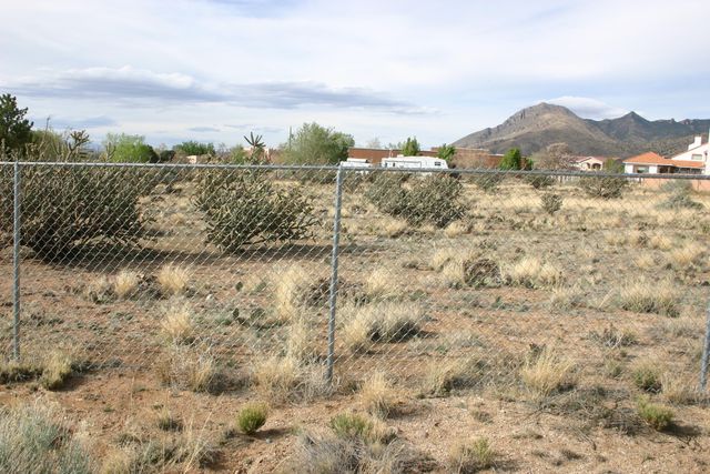 11301 Carmel Avenue NE, Albuquerque, NM 87122