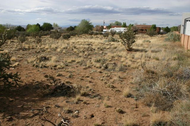 11301 Carmel Avenue NE, Albuquerque, NM 87122