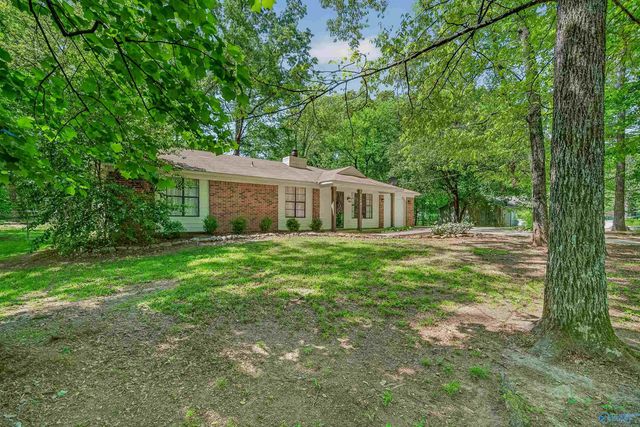 124 W Emert Road, Huntsville, AL 35811