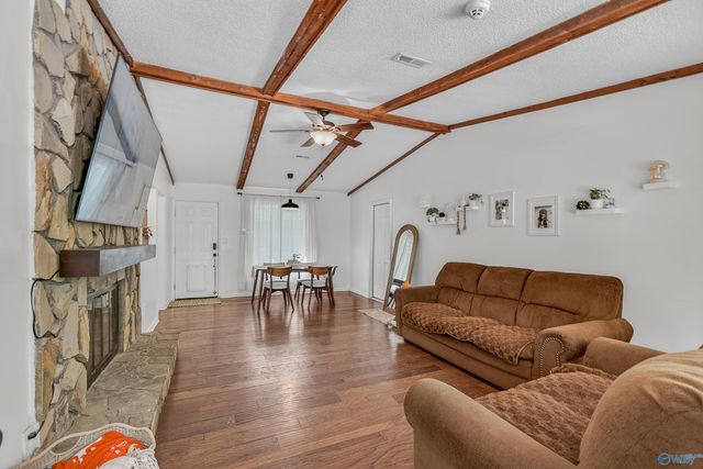 124 W Emert Road, Huntsville, AL 35811