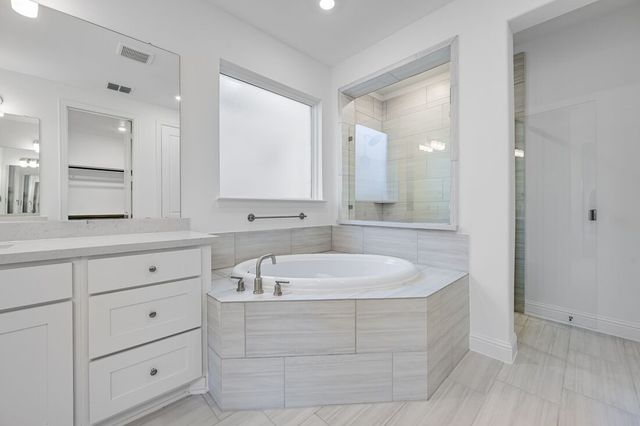 331 Trillium Street, Oak Point, TX 75068