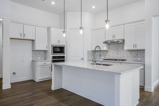 331 Trillium Street, Oak Point, TX 75068